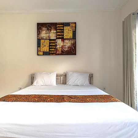 Azalea Homestay & Villa Canggu Esterno foto