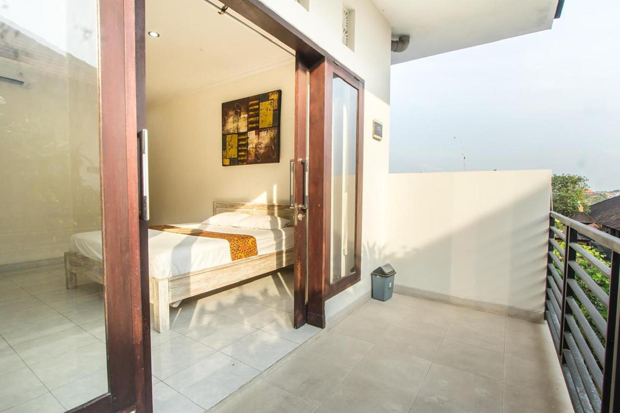 Azalea Homestay & Villa Canggu Esterno foto