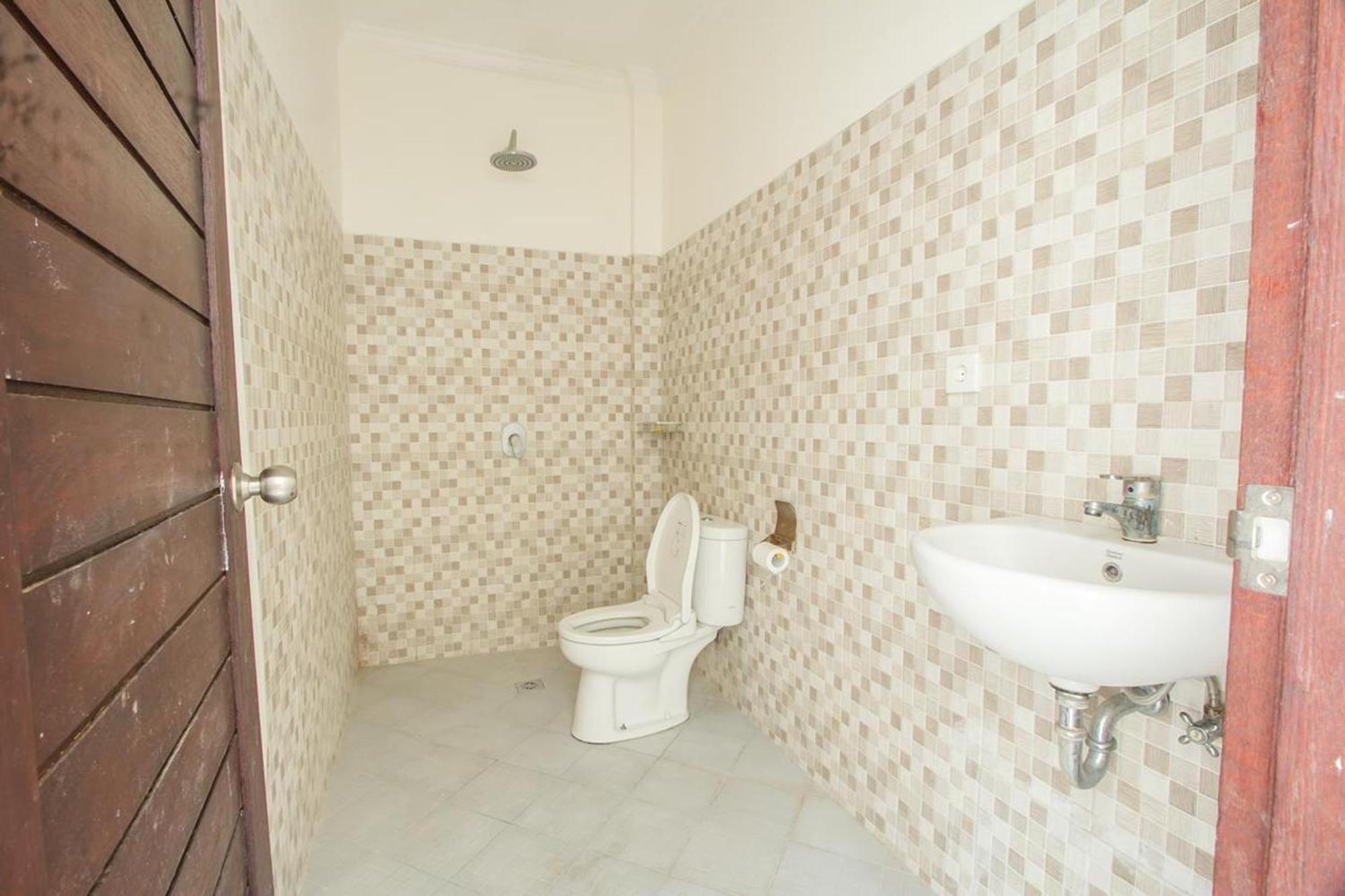 Azalea Homestay & Villa Canggu Esterno foto