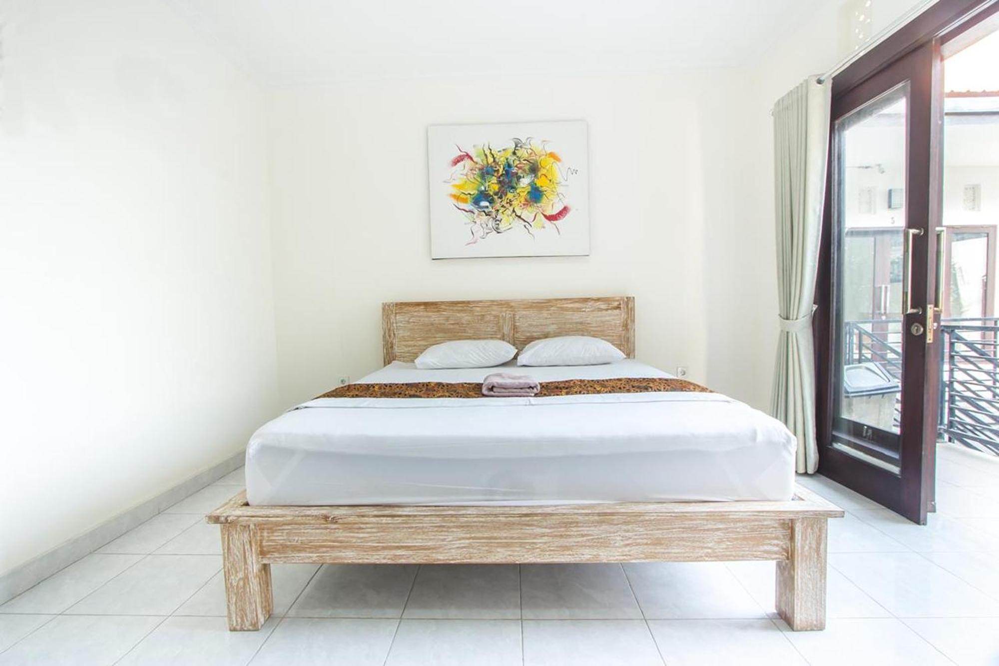 Azalea Homestay & Villa Canggu Esterno foto